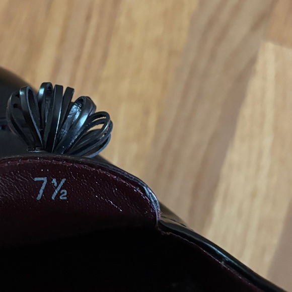 Tods Black Leather Loafer Heels